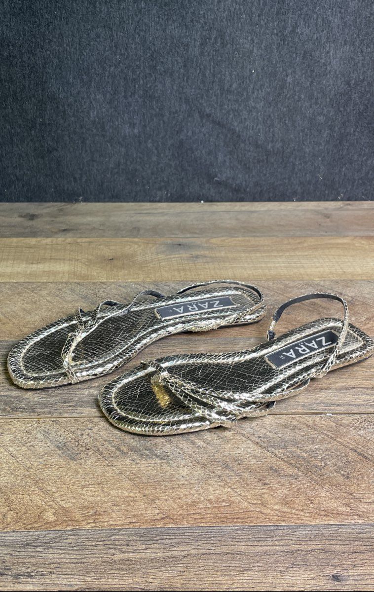 Zara TRF Metallic Silver Snakeskin Strappy Flat Sandals Women's Size 37 US 7