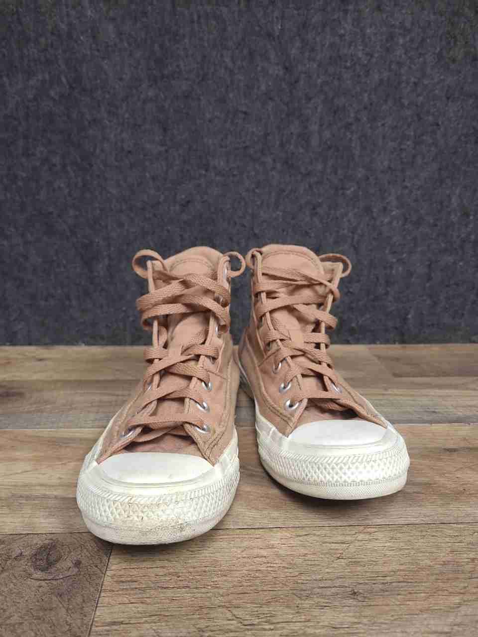 Converse Chuck Taylor All Star Tan Canvas High Top Women's 8 Men's 6 Size 8