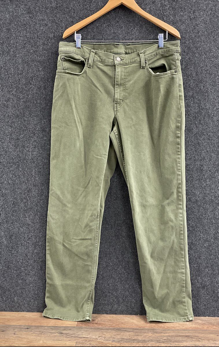 L.L.Bean Men's Olive Green Athletic Fit CoolMax Performance Stretch Pants 36x32
