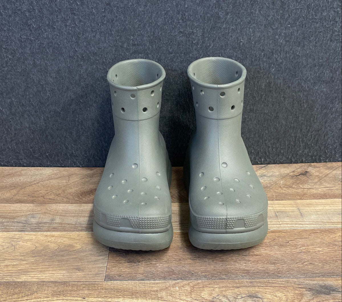 Crocs Classic Crush Boot Army Green Platform Rain Boots Women's 8 Men's 6