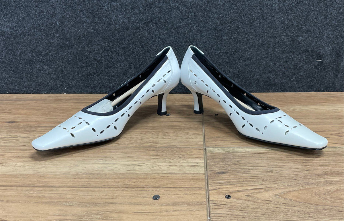 Nickels Robina White Kid Leather Laser Cut Kitten Heel Pumps NWT Size 9.5