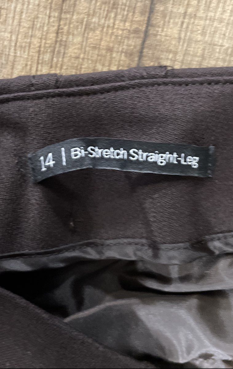 Talbots Women's Brown Bi-Stretch Straight-Leg Pants Sits at Waist Size 14 NWT