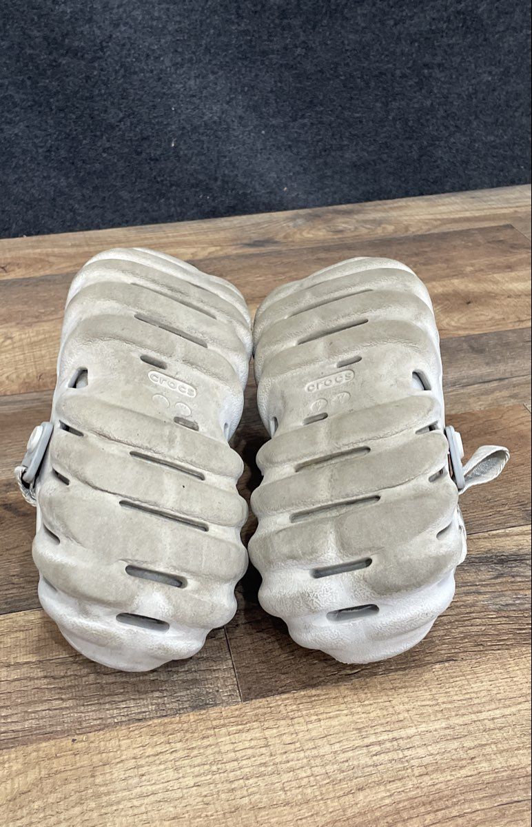 Crocs Echo Clog Grey Men's Size 7