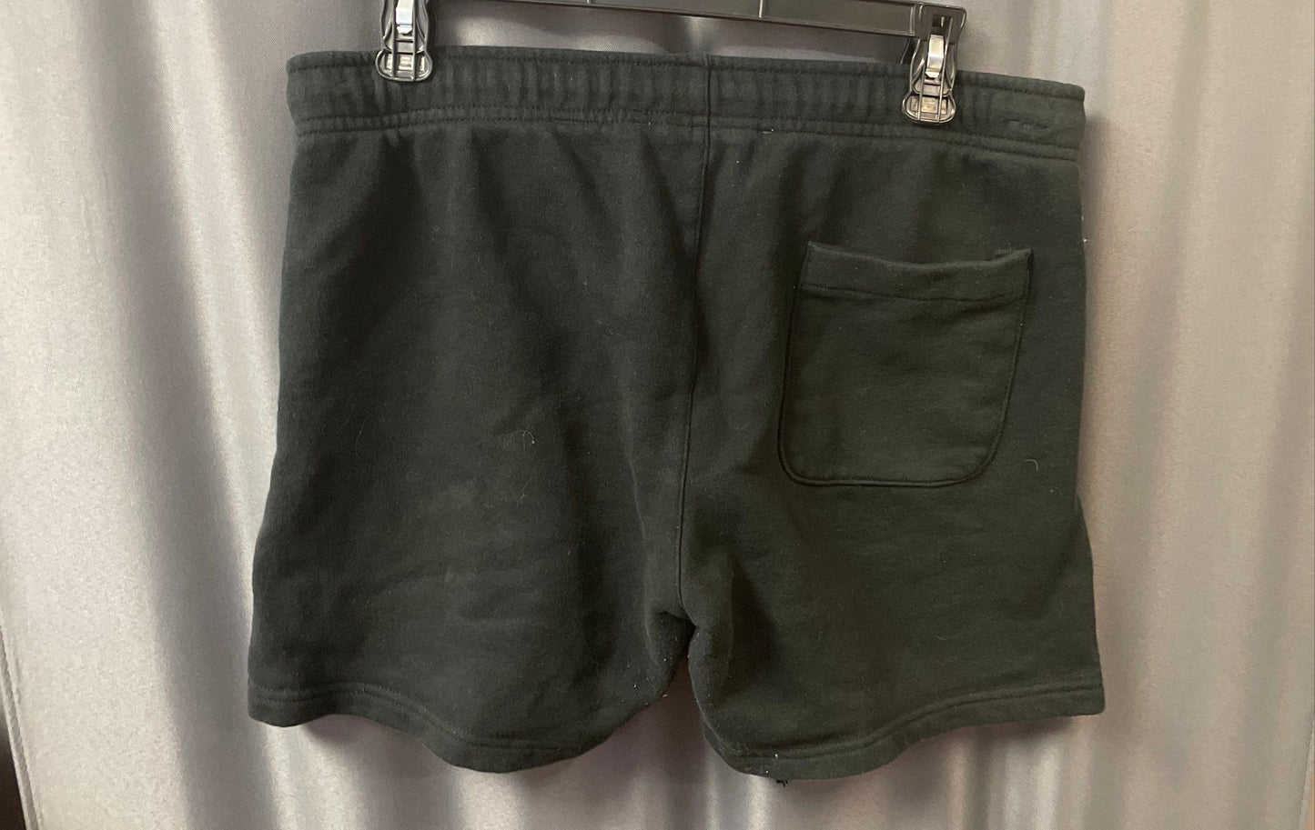 Playboy by PacSun Men's Black Fleece Sweat Shorts Large Logo Bunny Sz M
