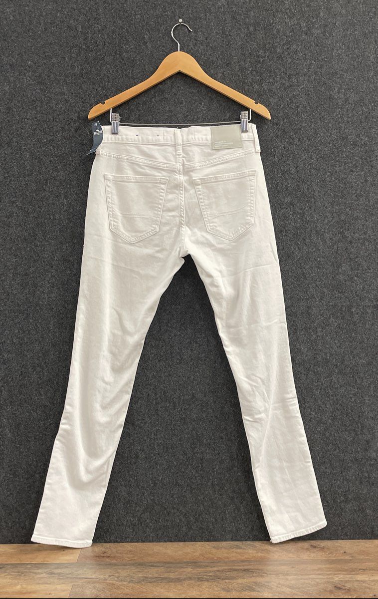 Hollister Men's White Skinny Epic Flex Distressed Ripped Jeans Sz 29x32 NWT