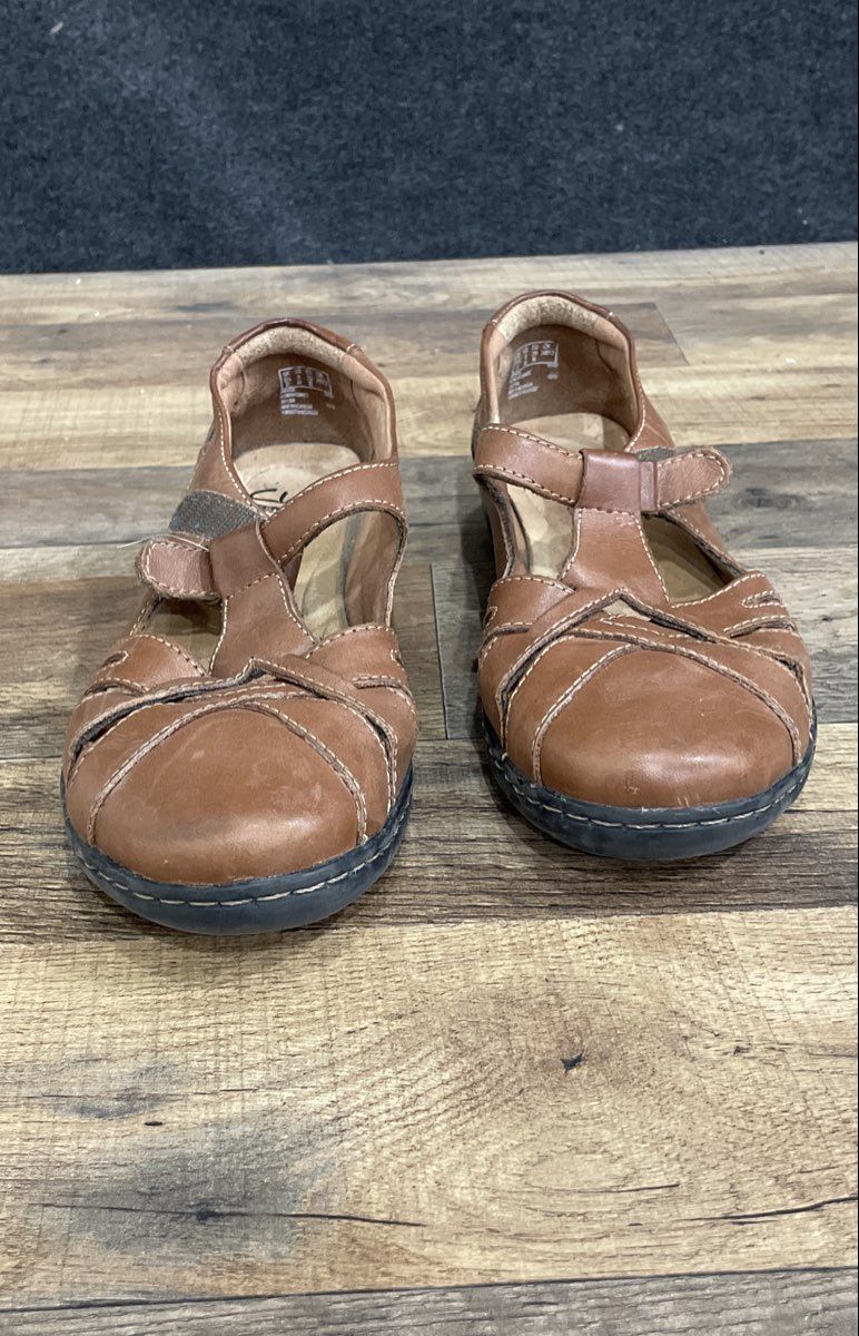 Clarks Collection Brown Leather T-Strap Comfort Mary Jane Shoes Women's Size 8