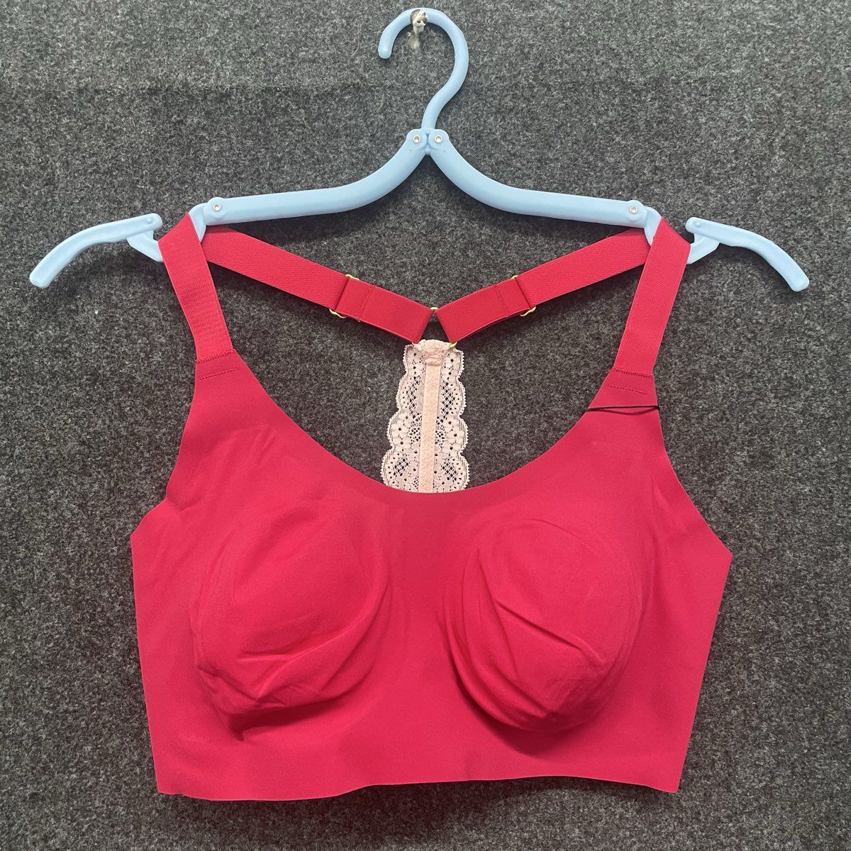 Knix Women's Knixy Lace Racerback Bralette Pomegranate Red Seamless NWT Sz M+
