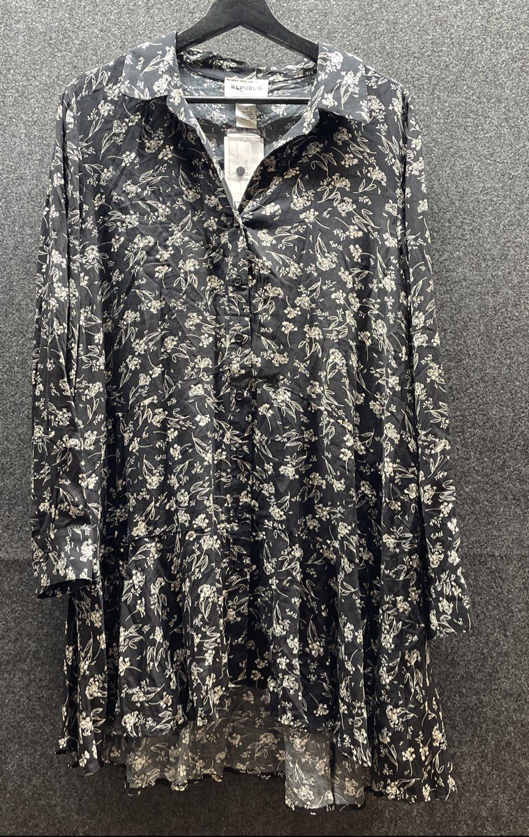 For the Republic Women's Black Dandelion Print Tiered Shirt Dress Size 1X NWT