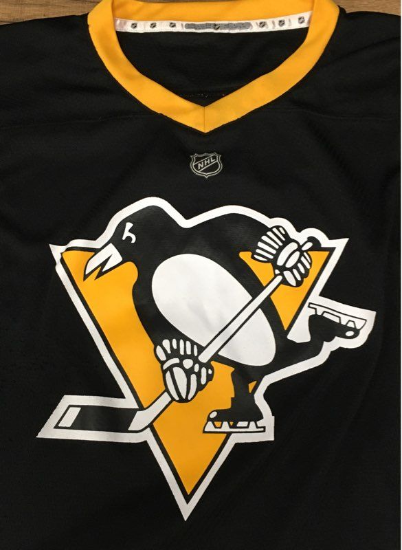 NHL Boys Pittsburgh Penguins Evgeni Malkin #71 Hockey Jersey Black Gold Sz L/XL