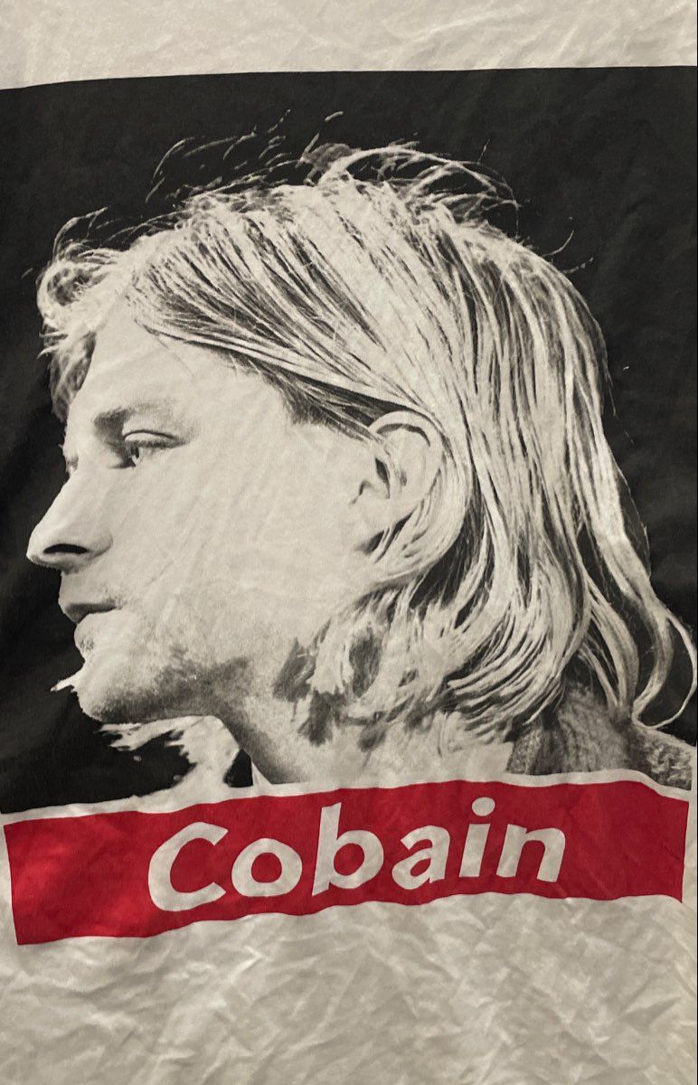 Kurt Cobain Profile Photo T-Shirt Reprint H&M End of Music Sz M