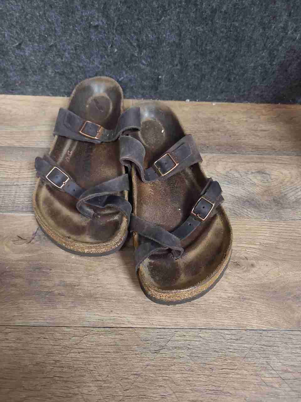 Birkenstock Mayari Dark Brown Leather Toe Loop Sandals Size 42