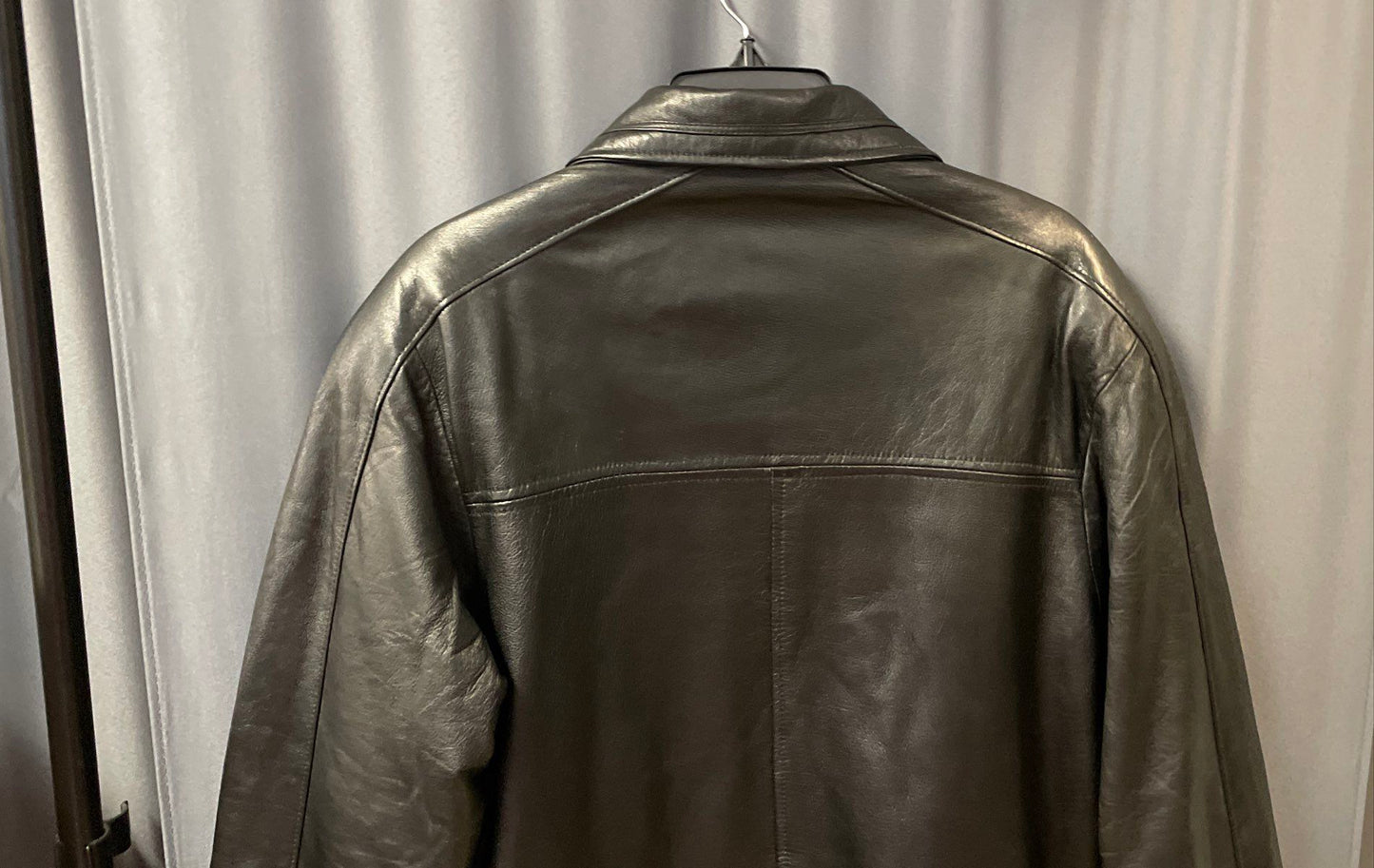 Comint Women's Black Genuine Leather Jacket Gold Hardware Vintage 90s Sz L