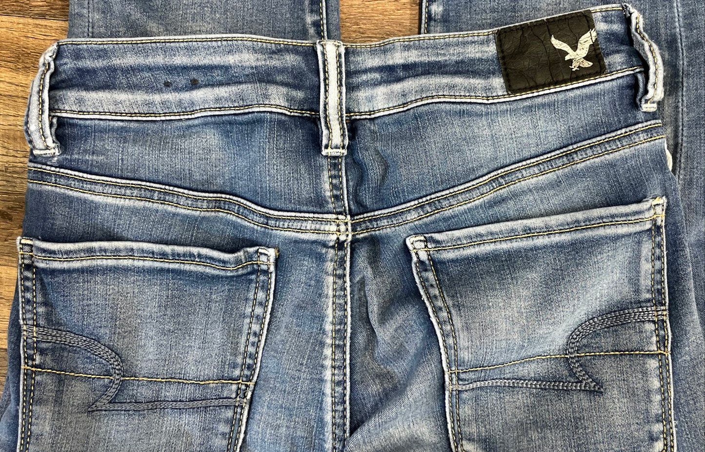 American Eagle Women's Distressed Jeans Lot of 3 Black Blue Ripped Skinny Sz 2