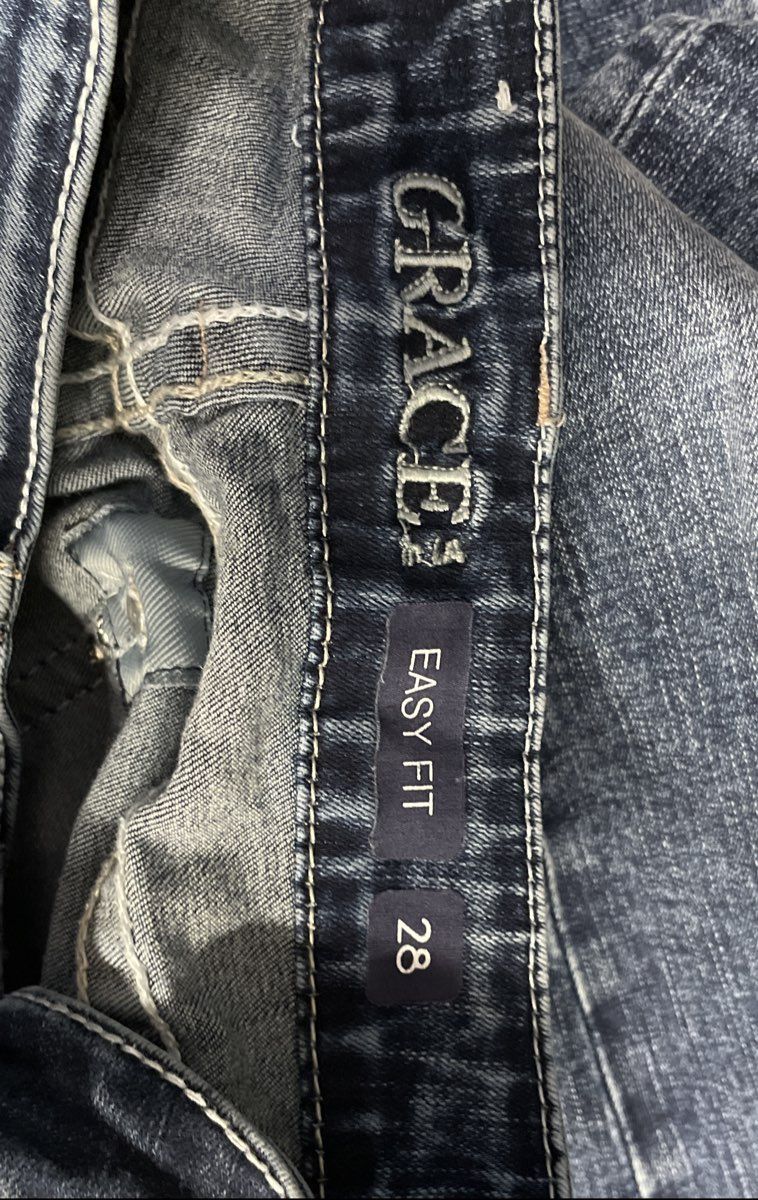 Grace in LA Women's Blue Distressed Cactus Steer Embroidery Easy Fit Jeans Sz 28