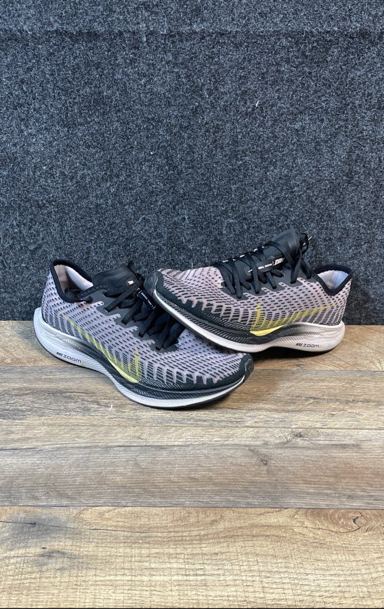 Nike Air Zoom Pegasus Turbo 2 Black Wild Berry Gold Running Shoes Size 8.5