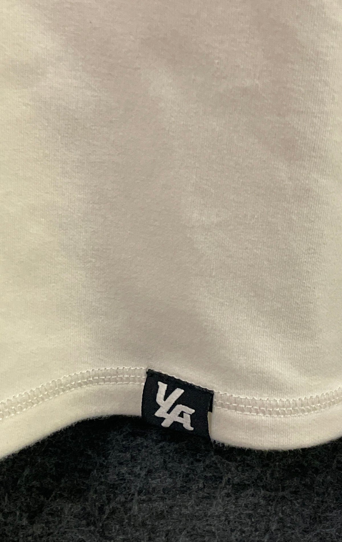 Youngla Men's 328 Pump Cover Cutoff Muscle Shirt Cream Embroidered Sz M