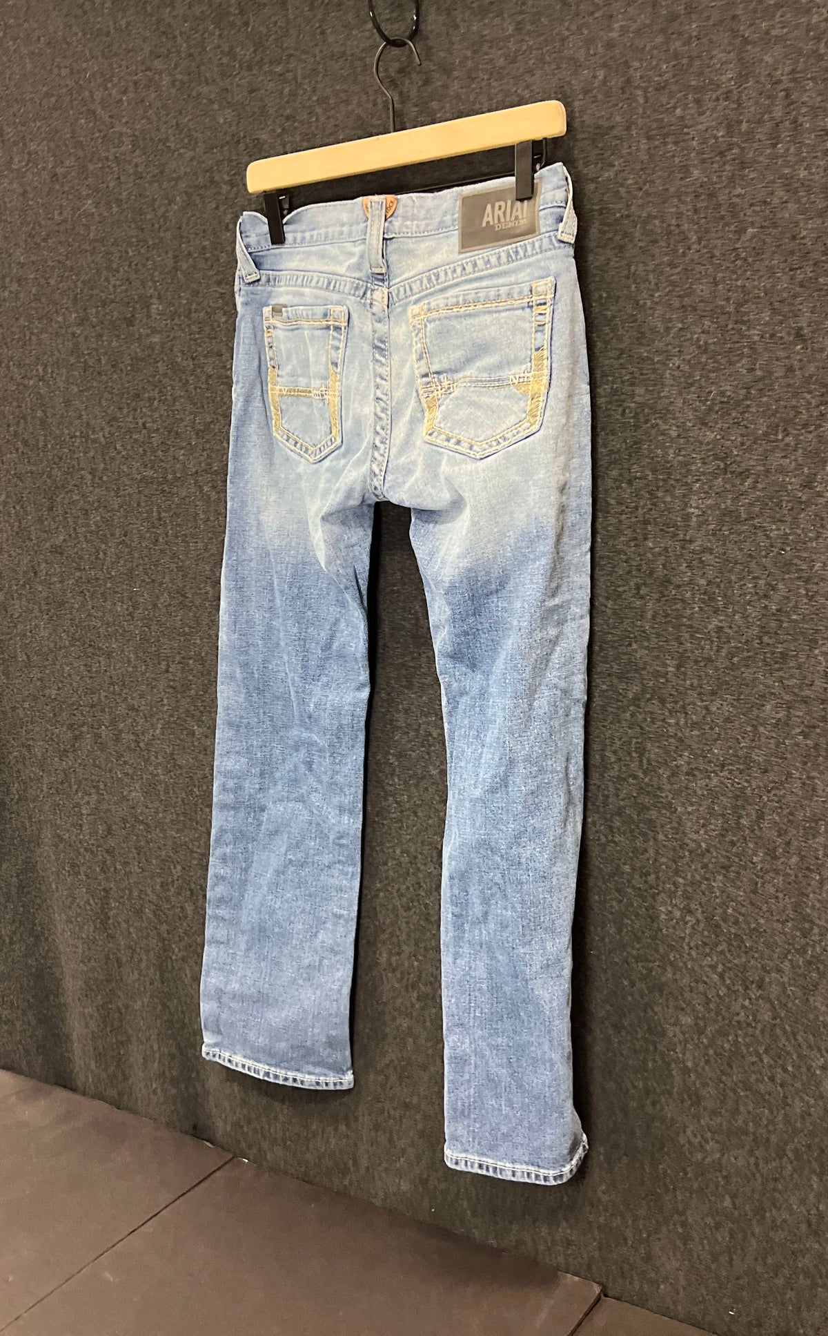 Ariat Men's M7 Slim Fit Straight Leg Light Wash Denim Jeans Size 29x30