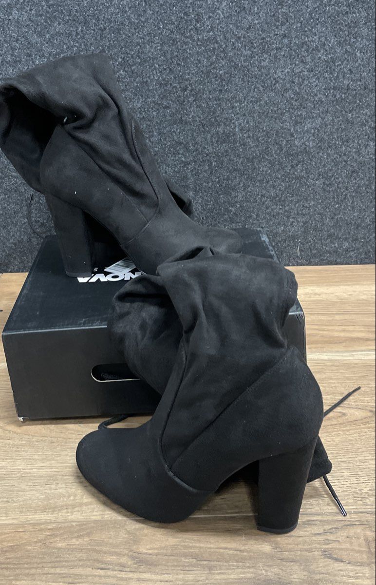 Fashion Nova Black Faux Suede Over The Knee Block Heel Boots Size 7.5