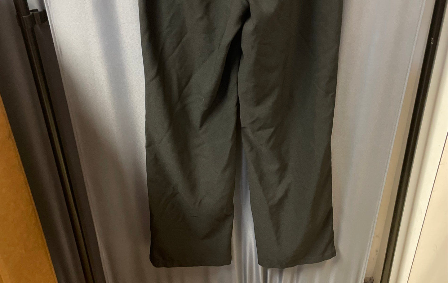Playboy by PacSun Women's Black Embroidered Logo Pleated Wide Leg Pants Size M