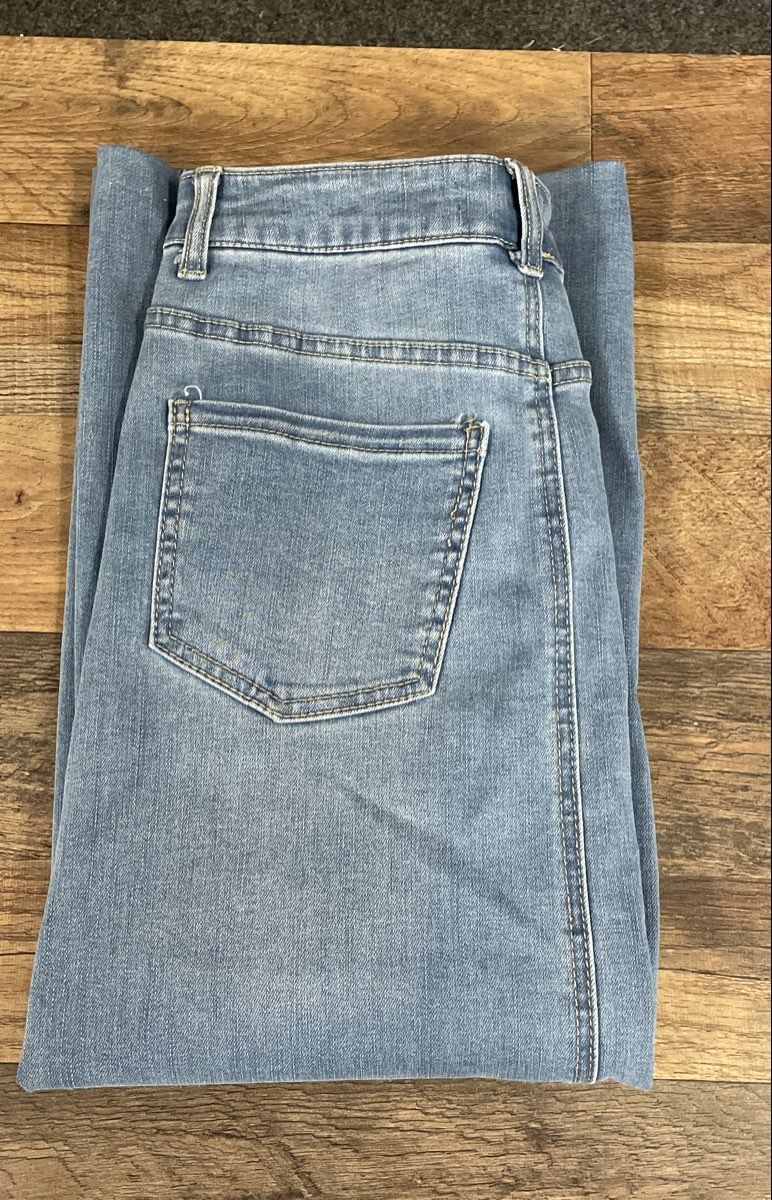 OAT New York Women's Light Wash Denim Midi Skirt Front Slit High Rise Sz 2/26