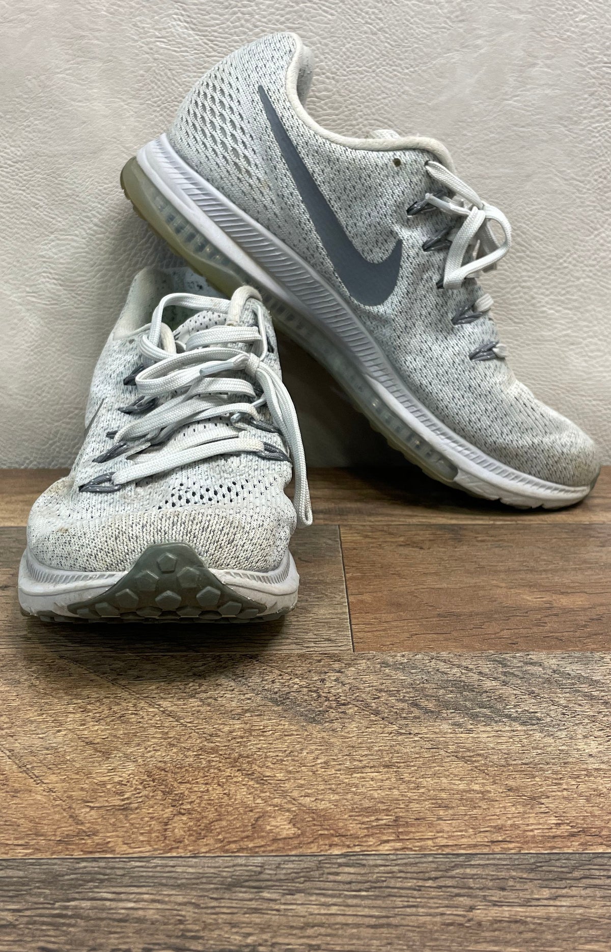 Nike Air Zoom Pegasus 34 Wolf Grey Running Shoes Women's Size 8 878671-010