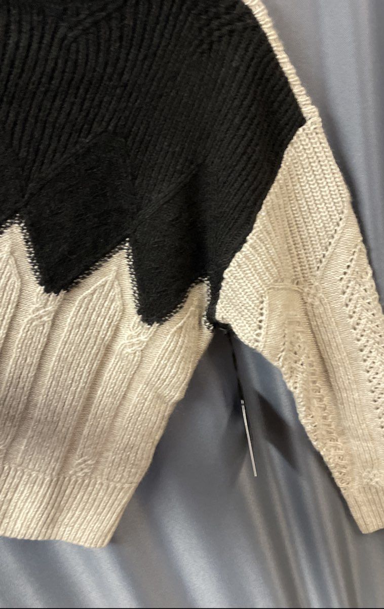 Simply Vera Vera Wang Women's Black Tan Colorblock Mock Neck Sweater PS NWT