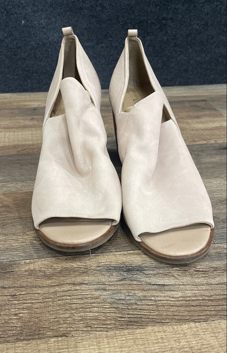 Lucky Brand Beige Draped Peep Toe Stacked Heel Booties Size 10M