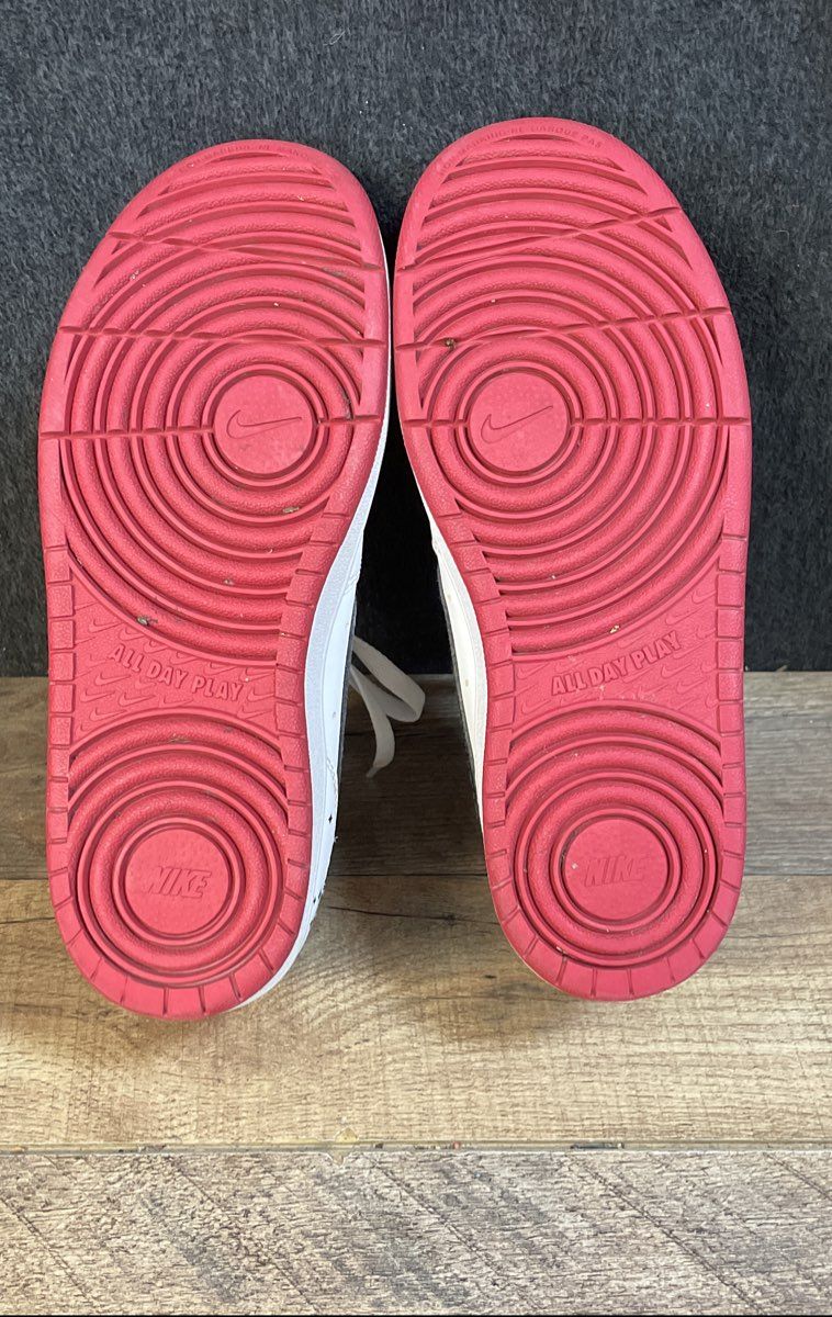 Nike Court Borough Low 2 SE White Black Red Glitter Kids Shoes Size 5.5Y