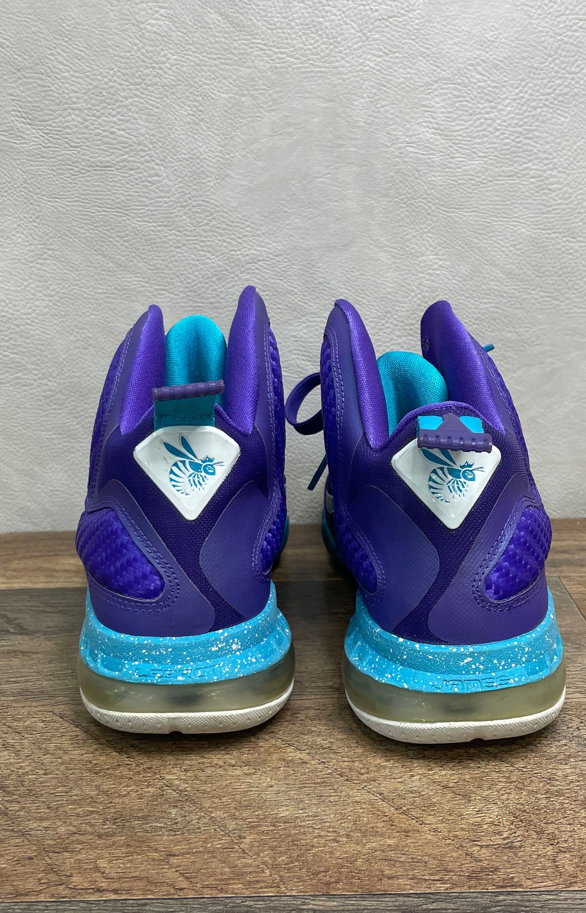 Nike LeBron 9 GS Summit Lake Hornets Purple Aqua Basketball Shoes Size 6Y