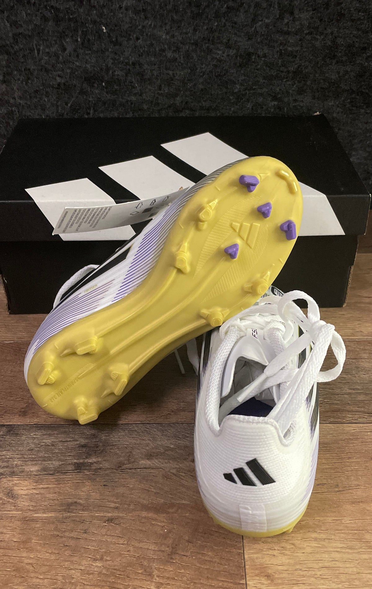 Adidas F50 League FG/MG J White Black Gold Youth Soccer Cleats Size 1 DS