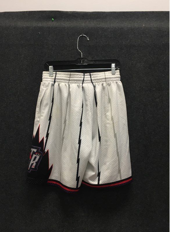 Mitchell & Ness Men's Toronto Raptors Hardwood Classics Swingman Shorts White M