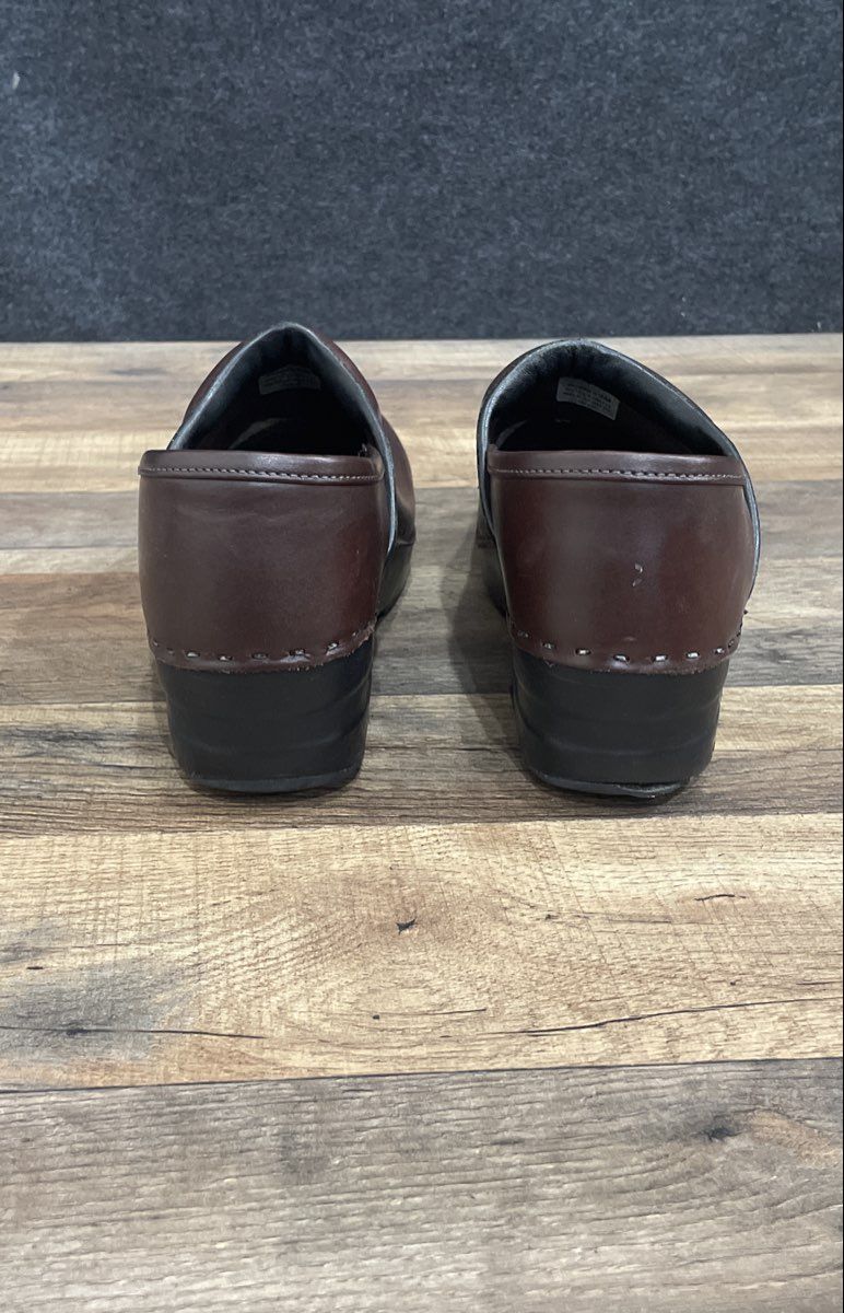 L.L. Bean Comfort Professional Dark Brown Leather Slip On Clogs Women's Size 9M