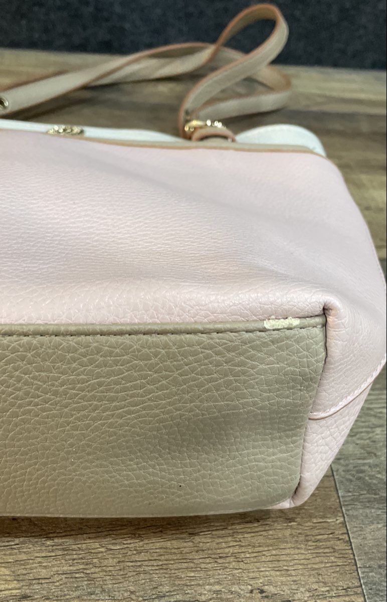 Anne Klein Pink White Tan Pebbled Shoulder Tote Bag Gold Hardware Lion Emblem