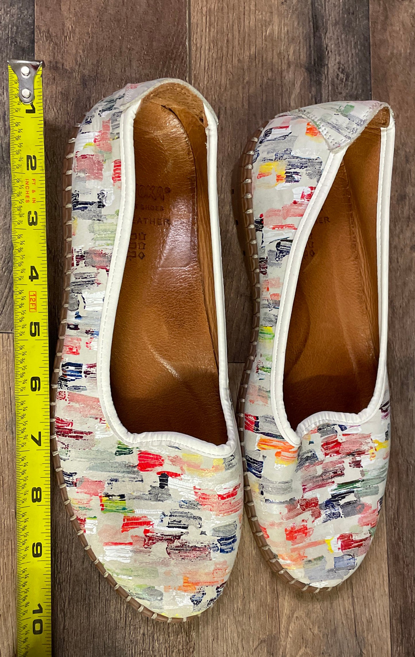 Karyoka Comfort Multi-color Abstract Print Leather Loafers Flats Size 38