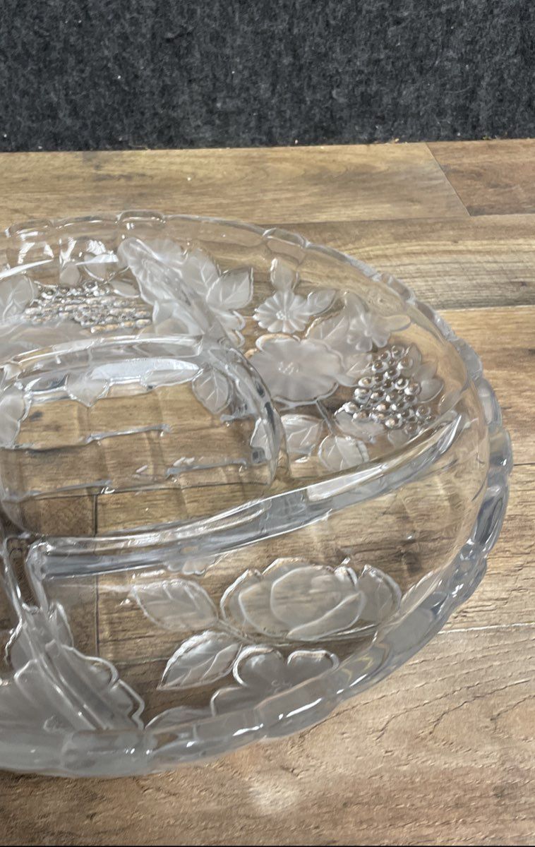 Pressed Glass Frosted Rose Floral Serving Platter & Divided Relish Tray Lot 2pc
