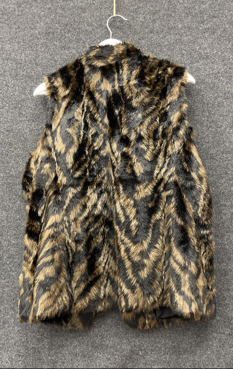 Chico's Women's Faux Fur Vest Brown Black Tiger Stripe Animal Print Sz 2 (12/14)