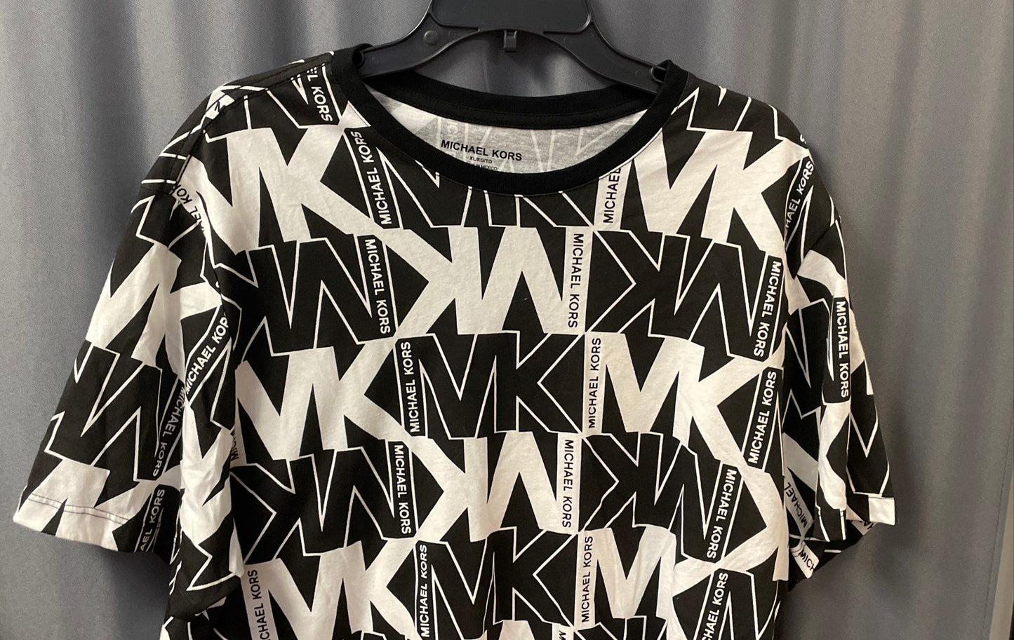 Michael Kors Men's Black White All Over MK Logo Graphic T-Shirt Cotton Sz XL