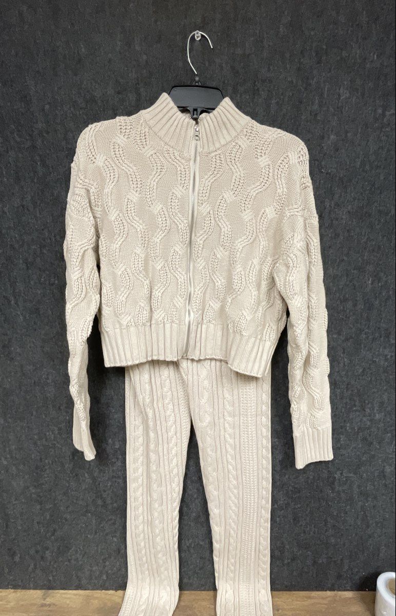 Forever 21 Women's Cream Cable Knit Zip Cropped Cardigan Leggings Set Sz M L