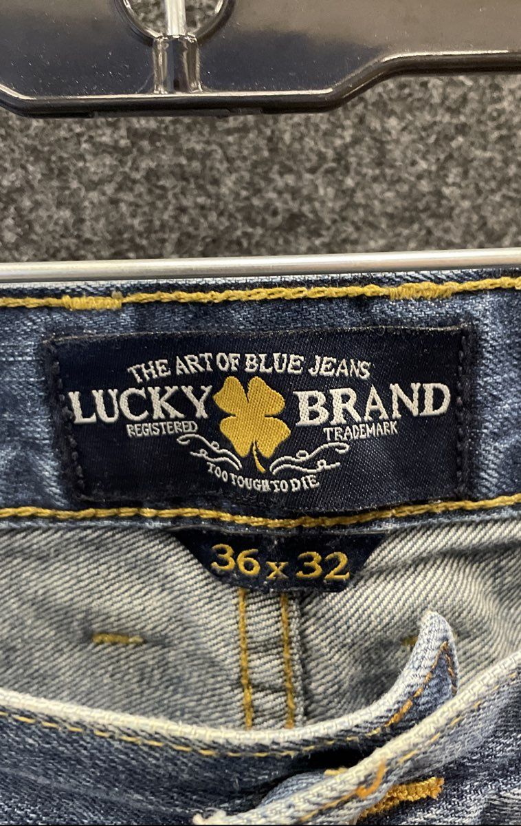 Lucky Brand Men's 455 Relaxed Boot Blue Faded Distressed Jeans Sz 36x32