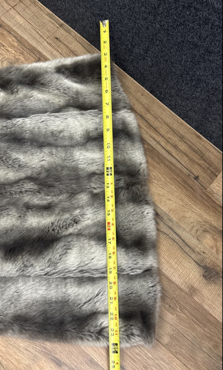 Women's Gray Faux Fur Full Zip Vest Sleeveless Stand Collar Plush