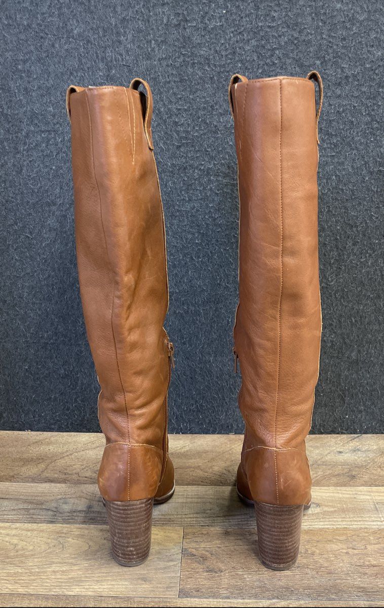 Gianni Bini Cognac Brown Leather Knee High Heeled Boots Women's Size 5.5M
