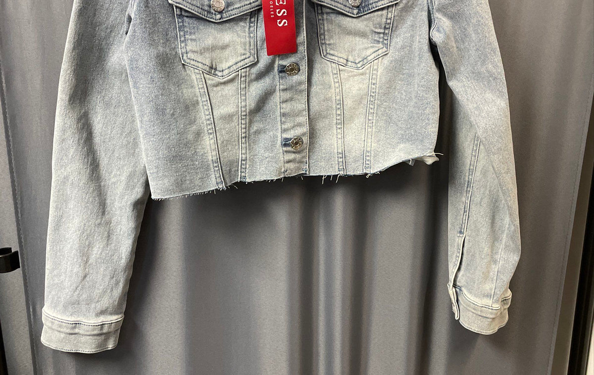 Guess Women's Martha Denim Jacket Light Cropped Raw Hem Back Graphic Sz M NWT