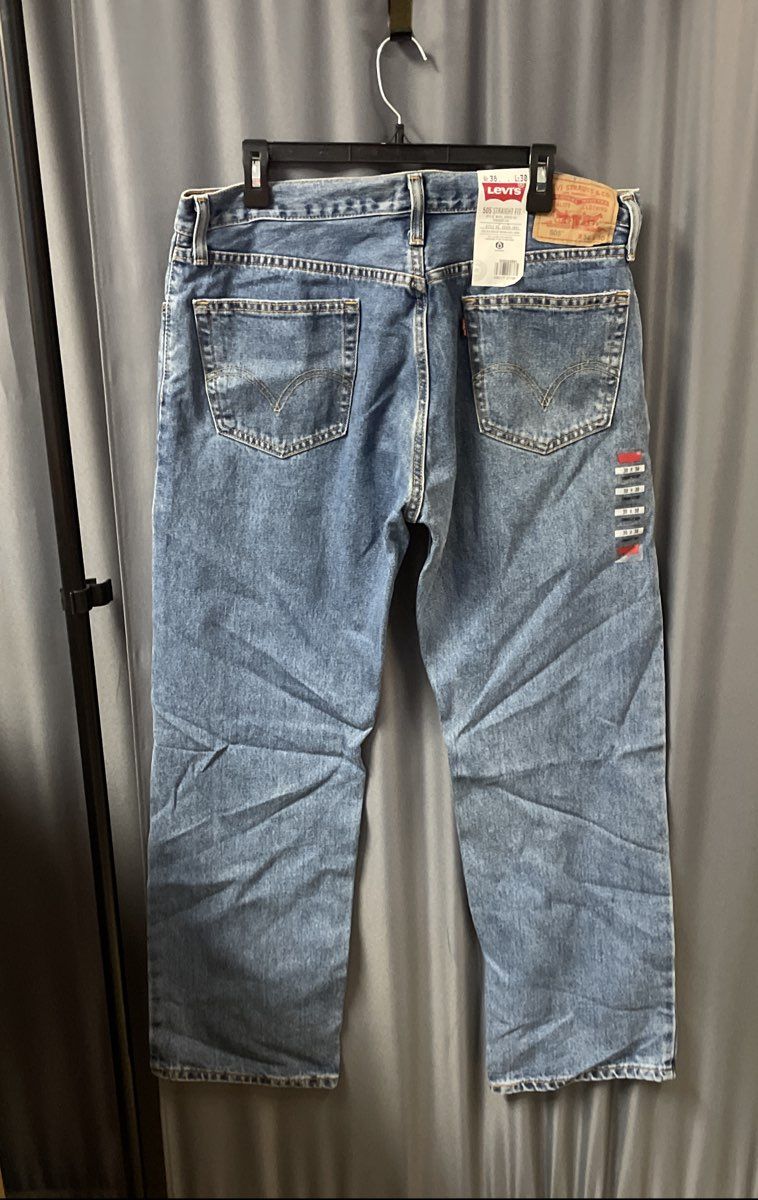 Levi's Men's 505 Straight Fit Blue Medium Wash Jeans 36x30 NWT
