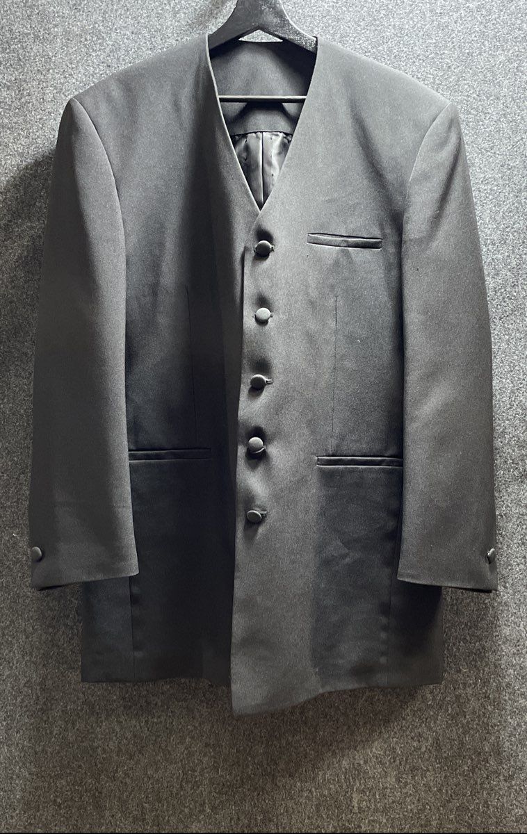 Pacelli Men's Black Collarless V-Neck 5-Button Blazer Jacket Size 42R
