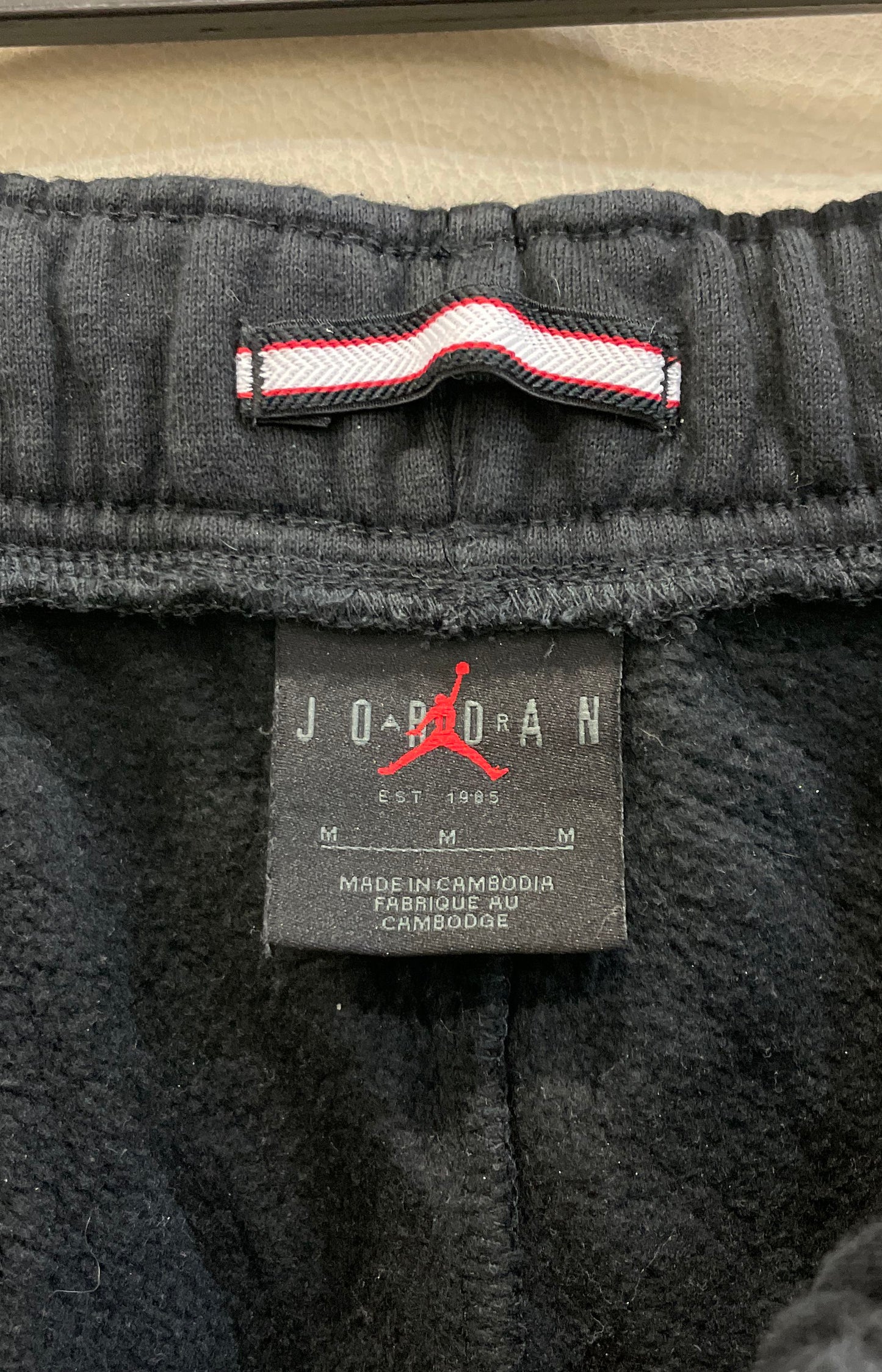Jordan Men's Black Fleece Shorts Jumpman Logo Drawstring Pockets Sz M