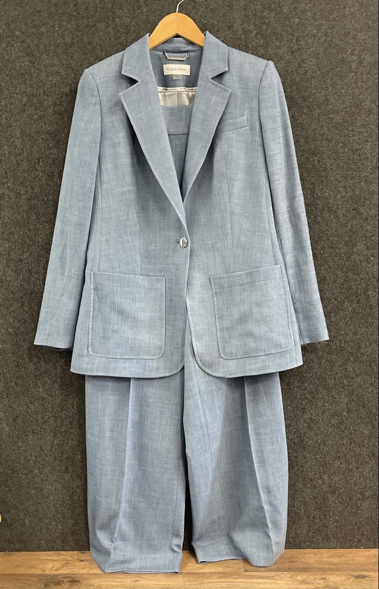 Calvin Klein Women's 2-Piece Suit Light Blue Blazer Sz 8 Wide Leg Pants Sz 6