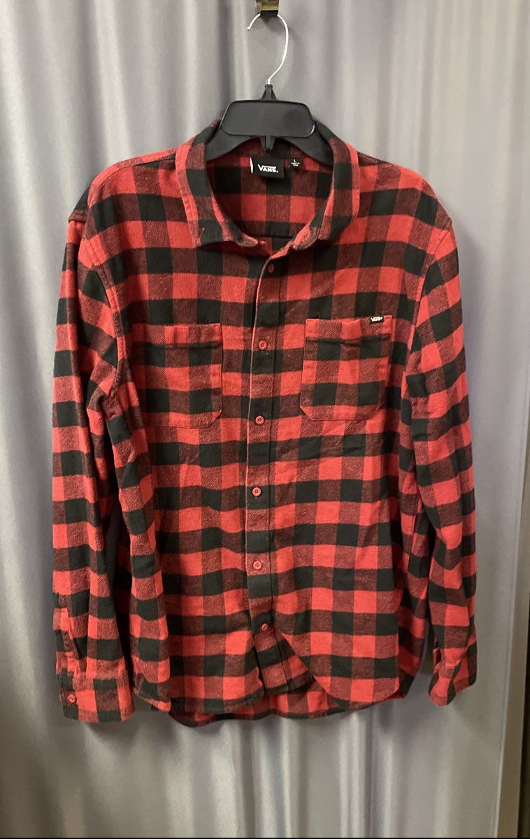 Vans Men's Red Black Plaid Flannel Long Sleeve Button Down Shirt Size L