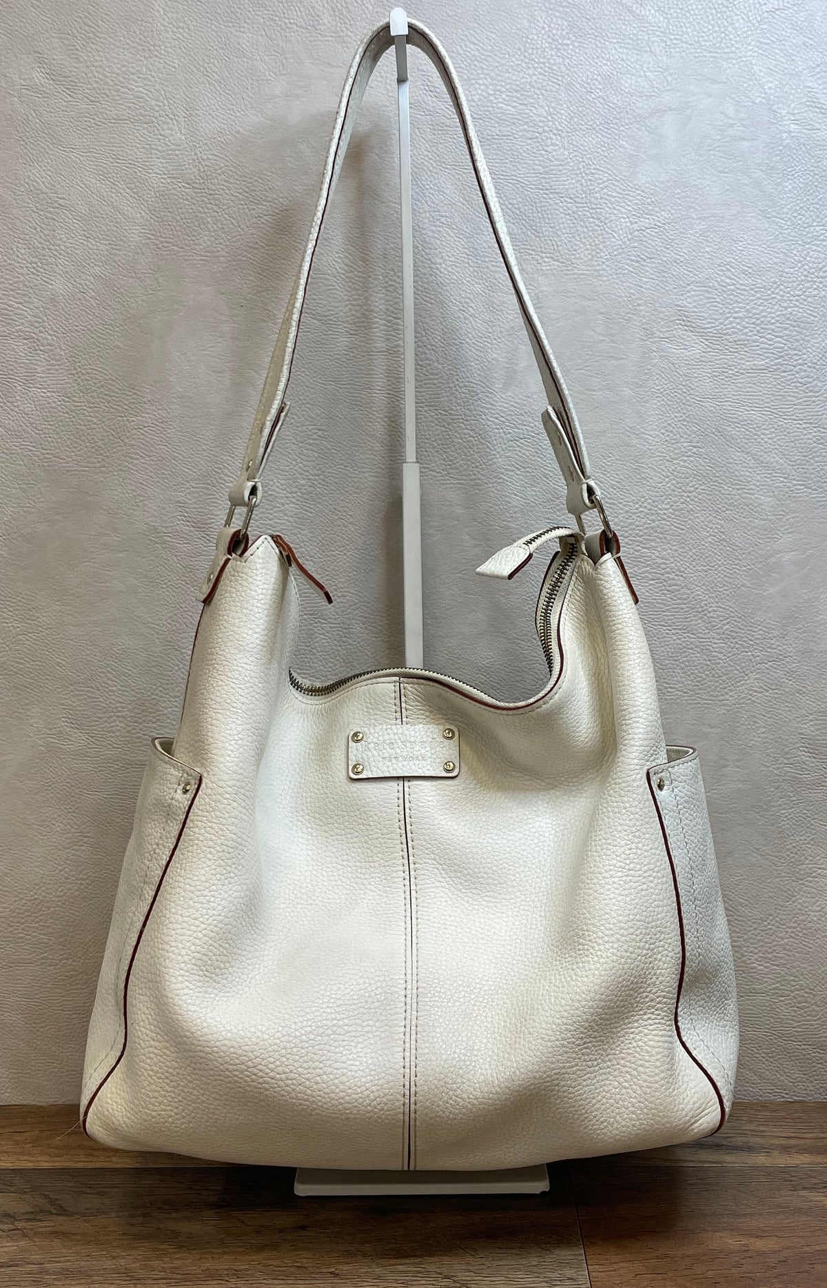 Kate Spade White Pebbled Leather Shoulder Bag Hobo Purse Green Polka Dot Lining
