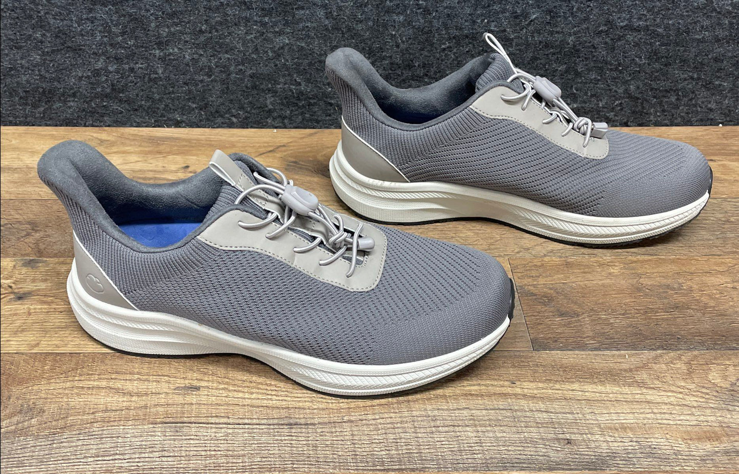 Dr. Comfort Finch Grey Mesh Bungee Lace Walking Sneakers Men's Size 10.5W