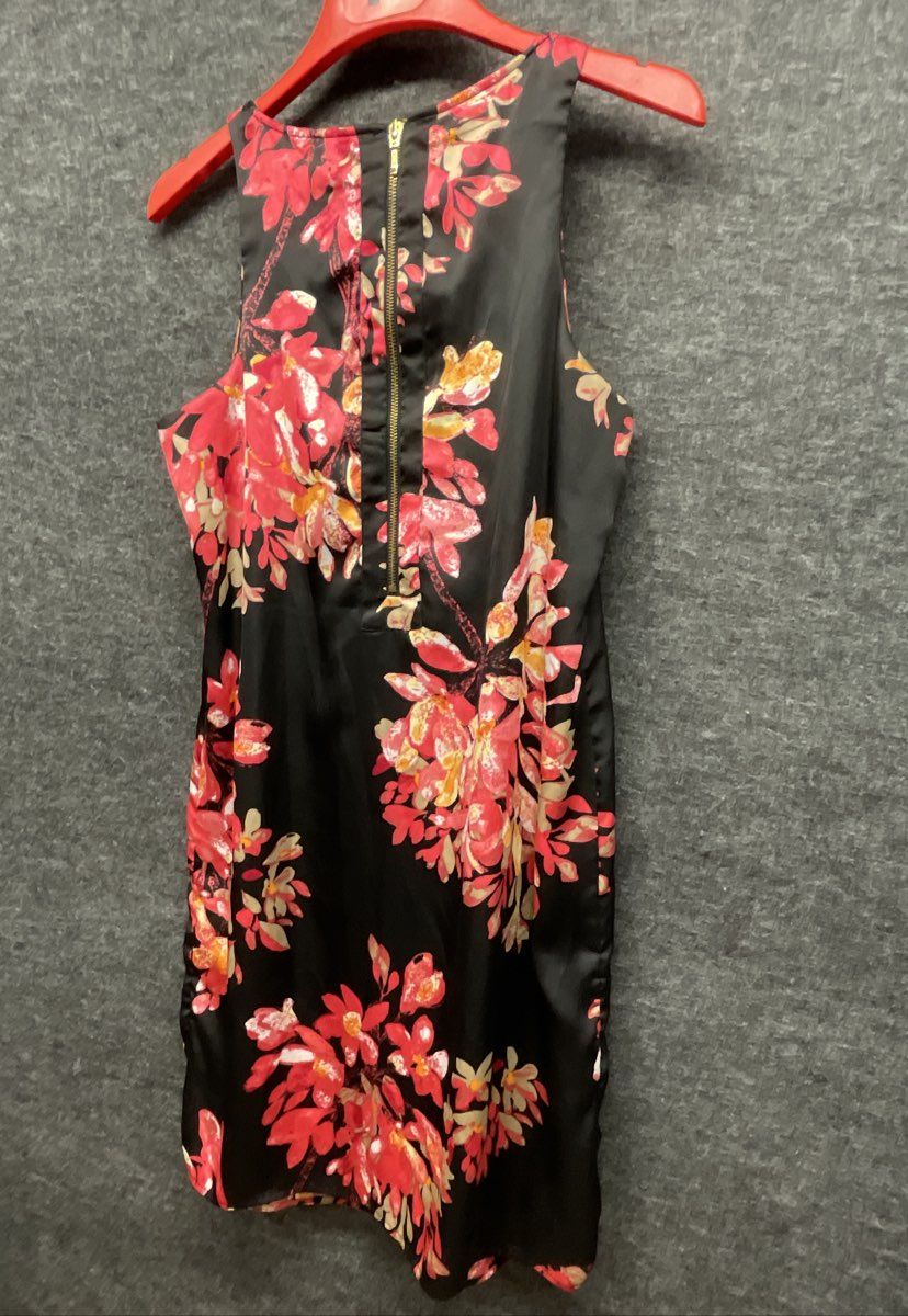Dana Buchman Women's Black Red Floral Sleeveless Satin Shift Dress Size M